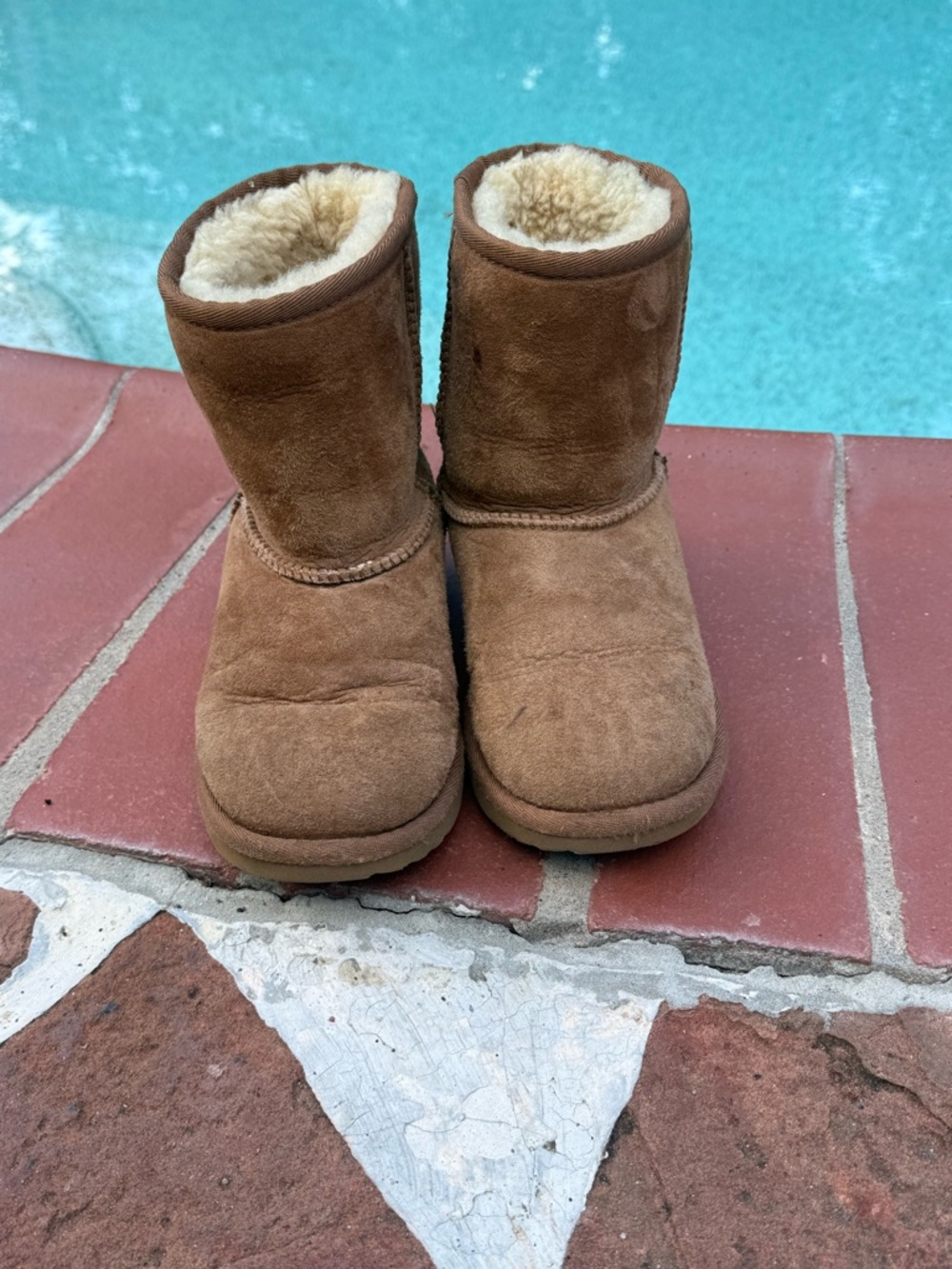 UGG Girls Chestnut Boots